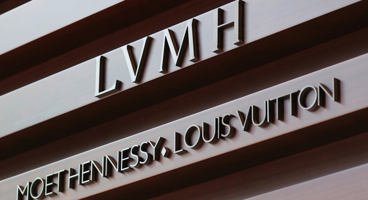 Louis Vuitton Owner LVMH Eyes Tiffany Purchase – ShareCafe